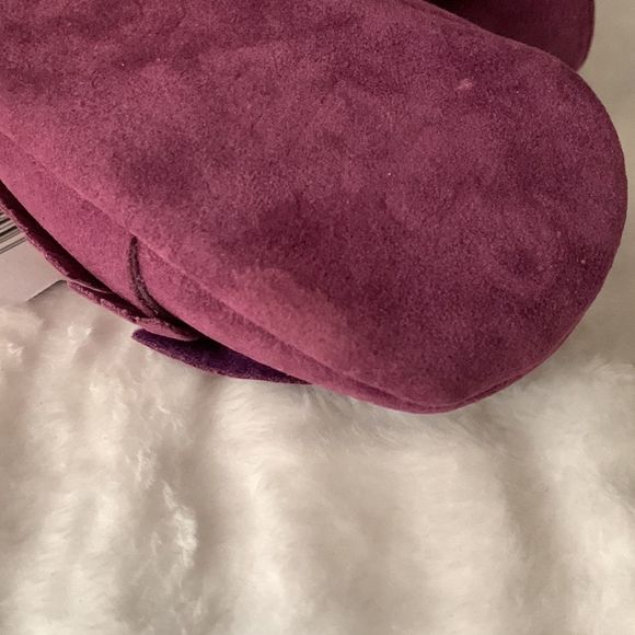 Baby Moccasins - Picture 3 of 4